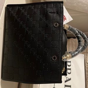 Posh brand new Steve Madden Tote